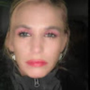 Meet your Posher, Karin